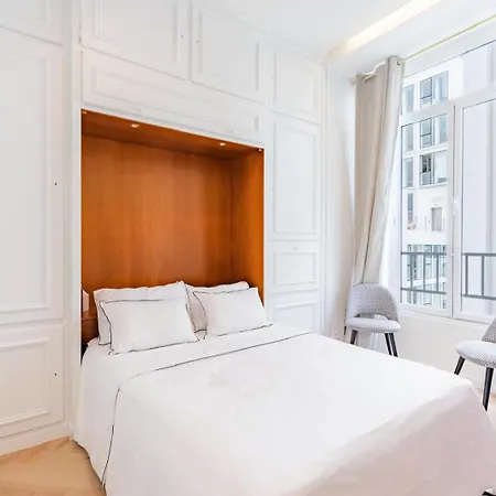 Charmant 2 Pieces Spacieux - Proche Champs Elysees - H285 *