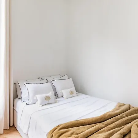 Charmant 2 Pieces Spacieux - Proche Champs Elysees - H285 Apartamento
